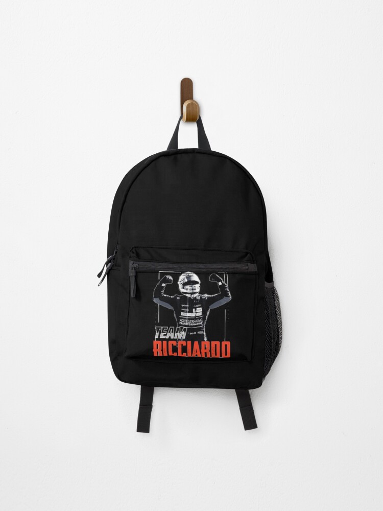 urbackpack frontwide portrait750x1000 23 - Daniel Ricciardo Store